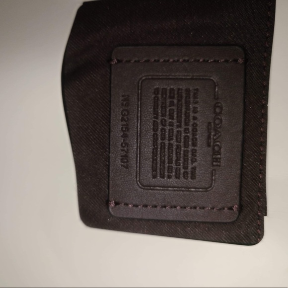 BRAND NEW Coach Burgundy Pebble Tote - Picture 5 of 8